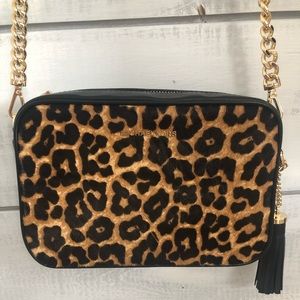 Michael Kors cheetah/leopard crossbody purse